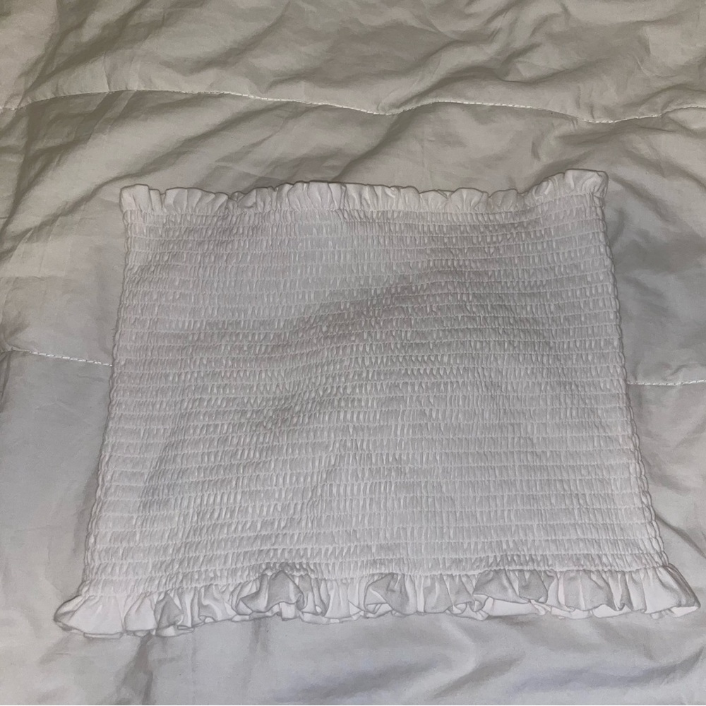 Cropped smocked white top